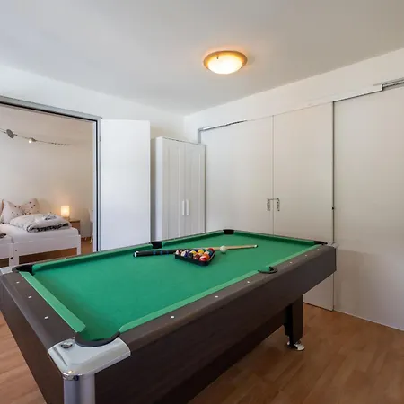 Apartment Ruetiboda 7-10 Personen